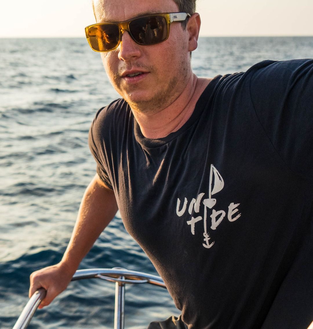 Untide Classic Tee